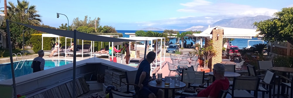 Faedra Beach Hotel — Restaurant & bars in Ammoudara (Agios Nikolaos)
