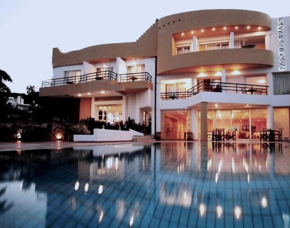 Faedra Beach Hotel — Hotel building in Ammoudara (Agios Nikolaos)