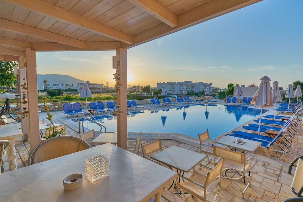 Golden Bay Apartments-Garden Haven — Swimming pool in Malia