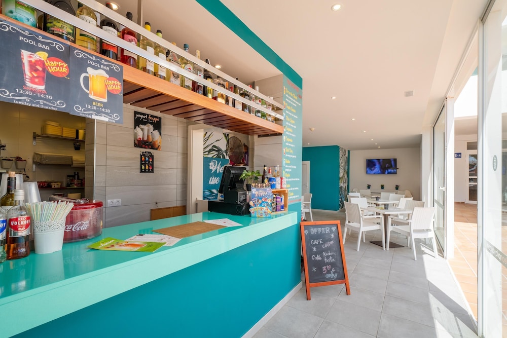 Galeon Playa — Restaurant & bars in Costa Teguise, Canary Islands