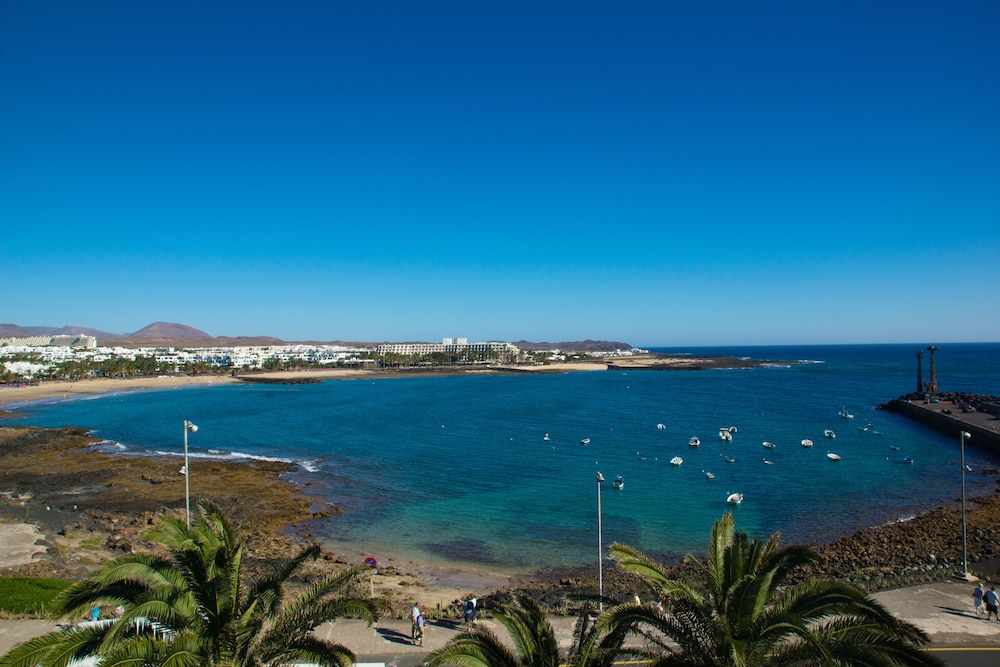 Galeon Playa — Attractions in the area in Costa Teguise, Canary Islands