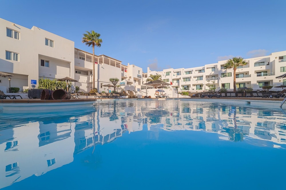 Galeon Playa — Swimming pool in Costa Teguise, Canary Islands