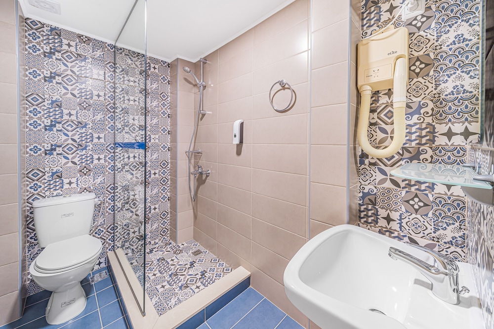 Happy Days Studios — Hotel rooms in Malia