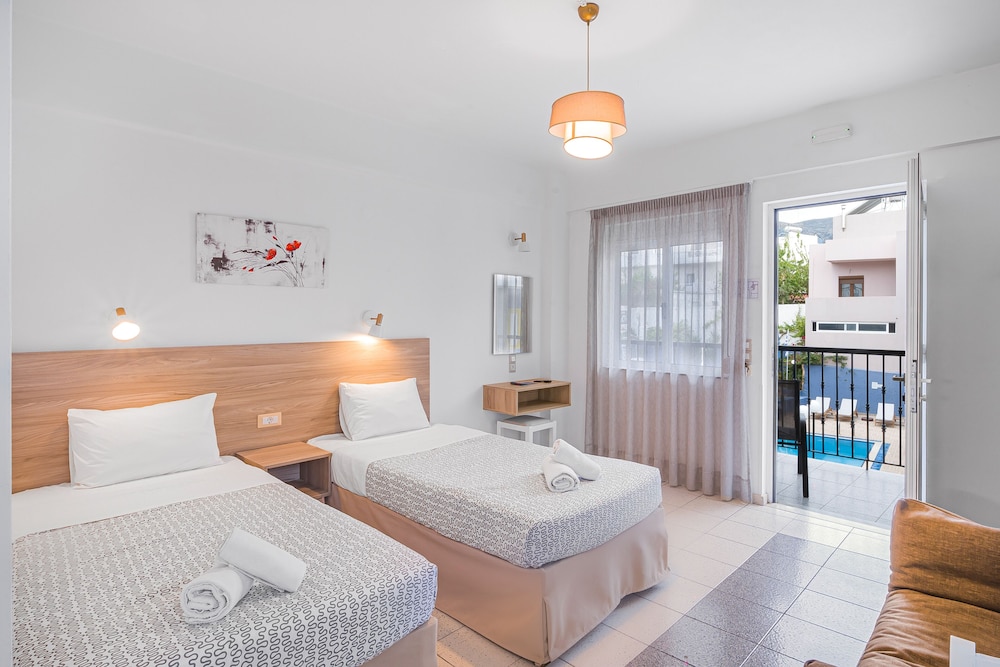 Happy Days Studios — Hotel rooms in Malia