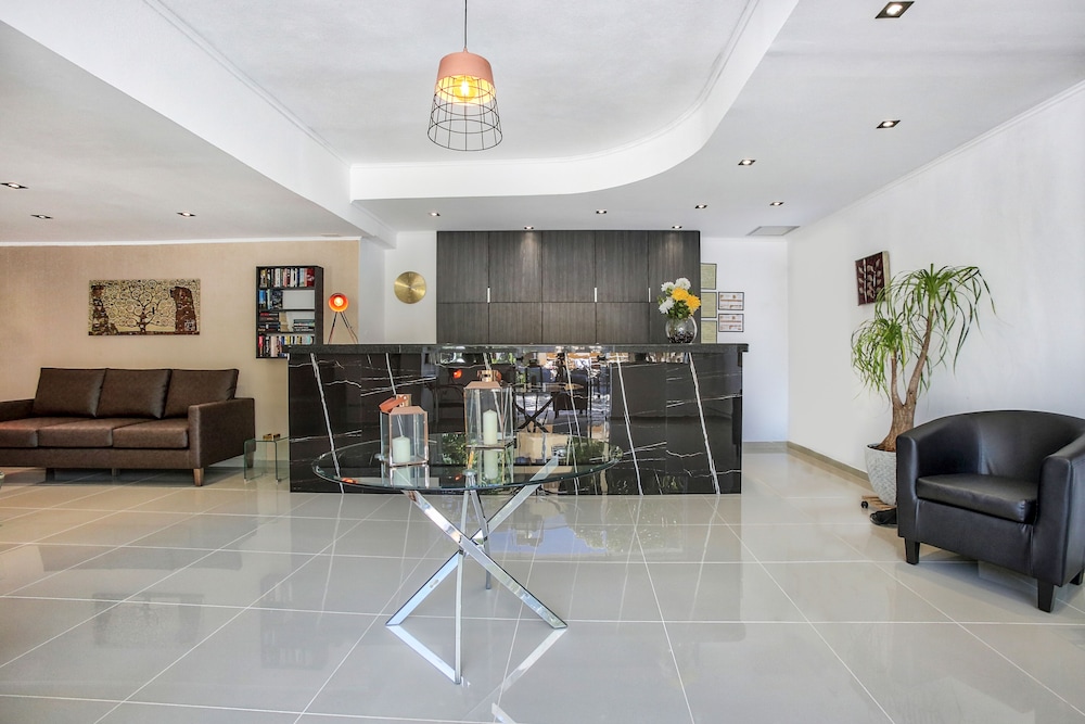 Happy Days Studios — Hotel building in Malia