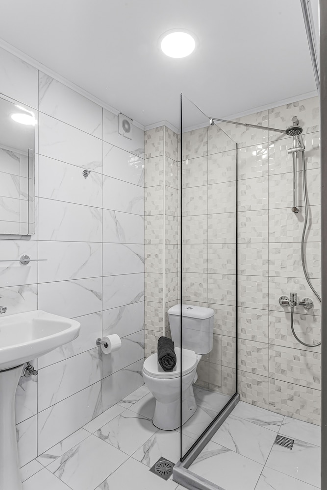 Happy Days Studios — Hotel rooms in Malia