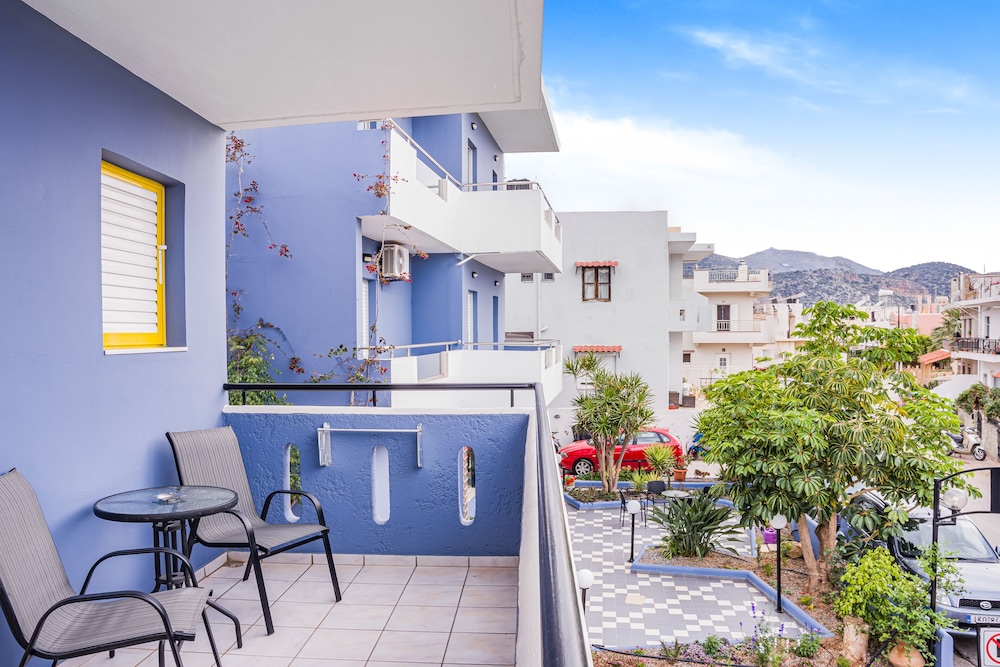 Happy Days Studios — Hotel building in Malia