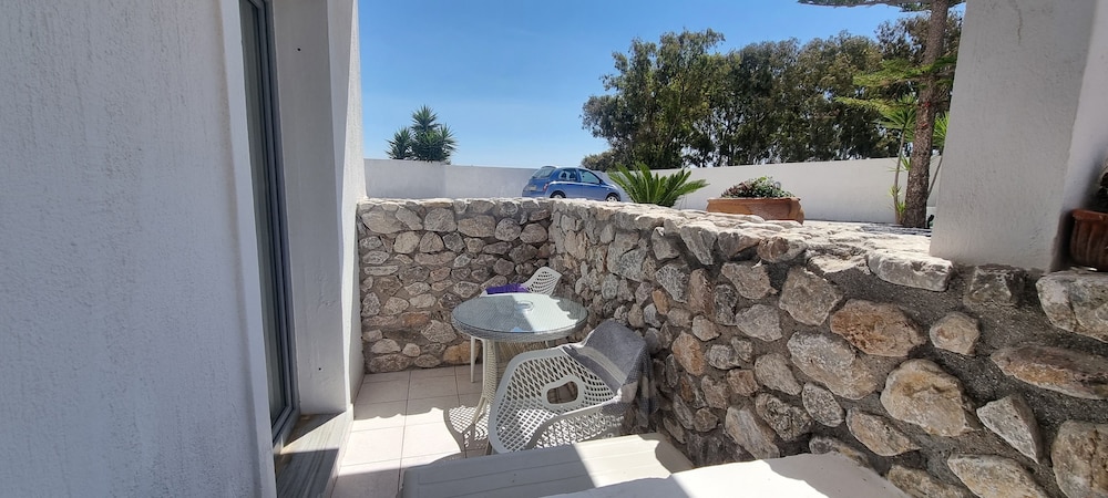 Horizon Resort — Attractions in the area in Kamari, South Aegean