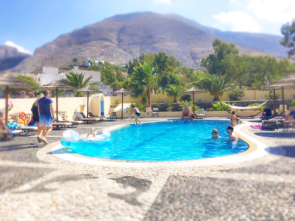 Horizon Resort — Swimming pool in Kamari, South Aegean
