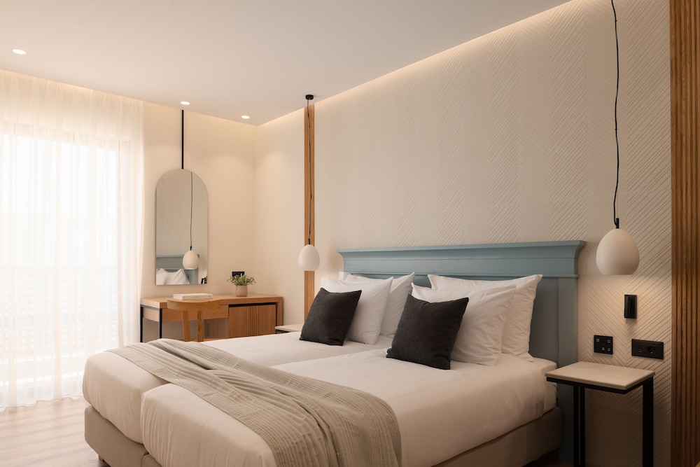 Hotel Ideon — Hotel rooms in Rethymnon