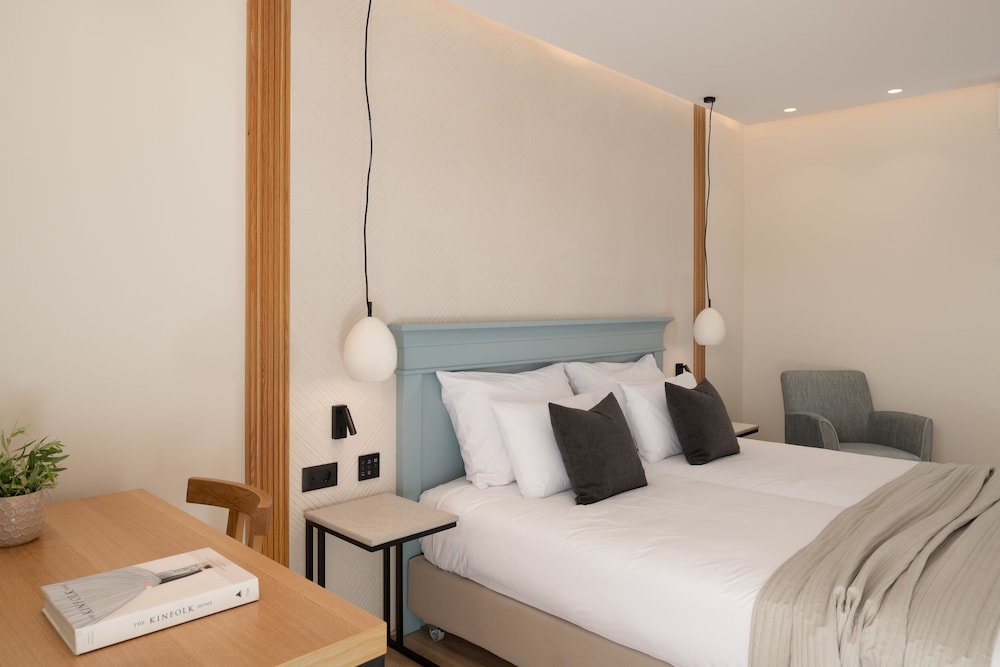 Hotel Ideon — Hotel rooms in Rethymnon