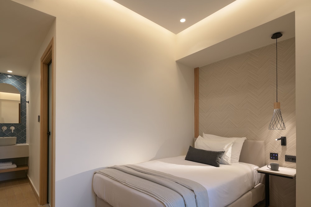 Hotel Ideon — Hotel rooms in Rethymnon