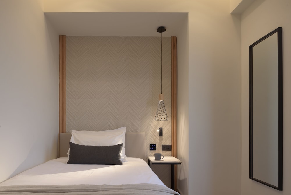 Hotel Ideon — Hotel rooms in Rethymnon
