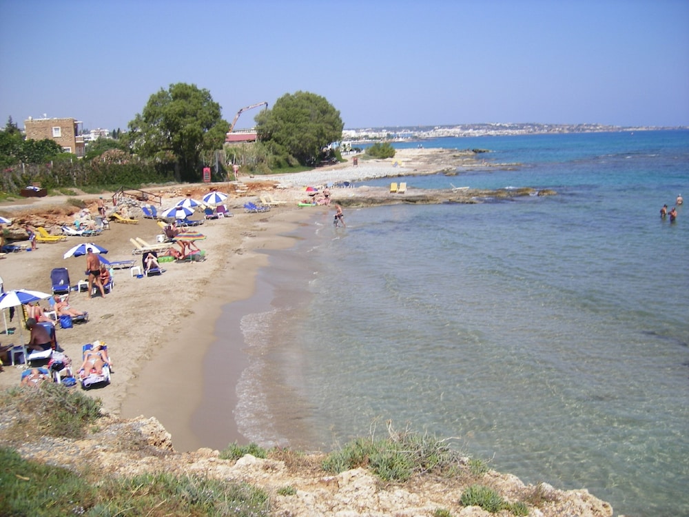 Iliostasi Beach Apartments — Beach in Hersonissos