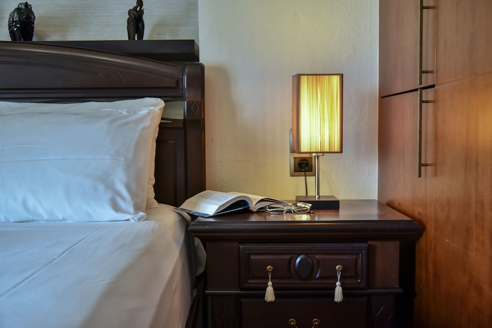 Iraklis Studios & Apartments — Hotel rooms in Stalida