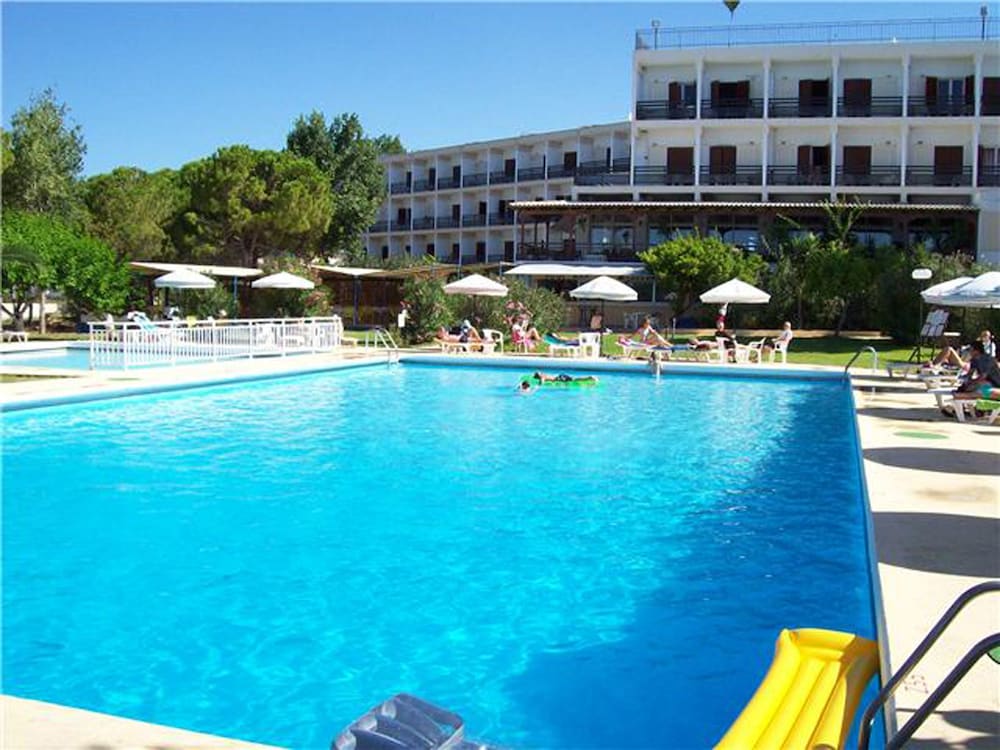 Irinna Hotel — Main photo in Svoronata, Ionian Islands