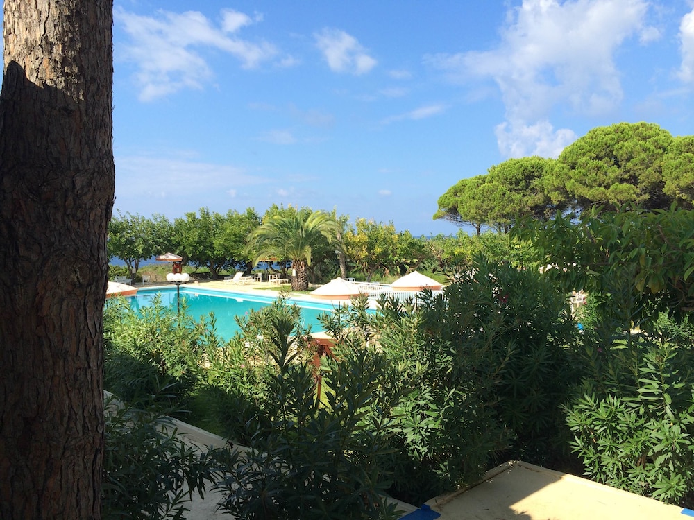 Irinna Hotel — Swimming pool in Svoronata, Ionian Islands