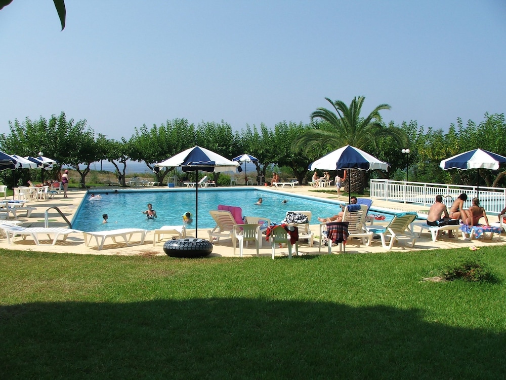Irinna Hotel — Swimming pool in Svoronata, Ionian Islands