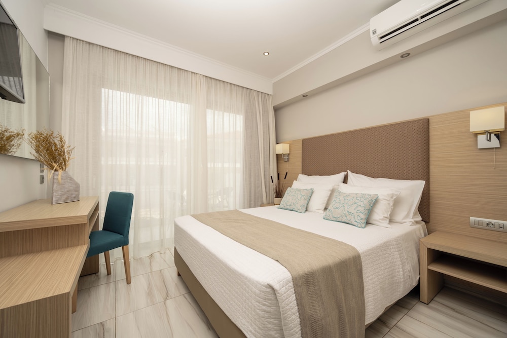 Karras Grande Resort — Hotel rooms in Tsilivi, Ionian Islands