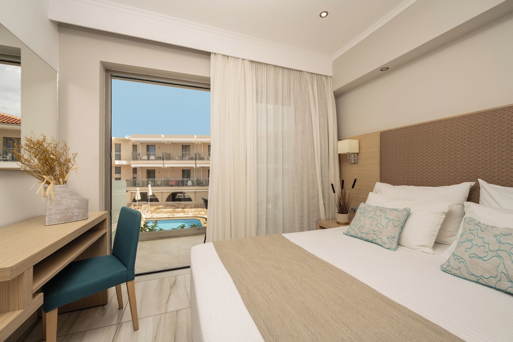 Karras Grande Resort — Hotel rooms in Tsilivi, Ionian Islands