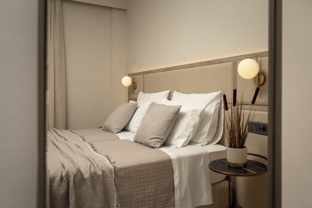Karras Grande Resort — Hotel rooms in Tsilivi, Ionian Islands