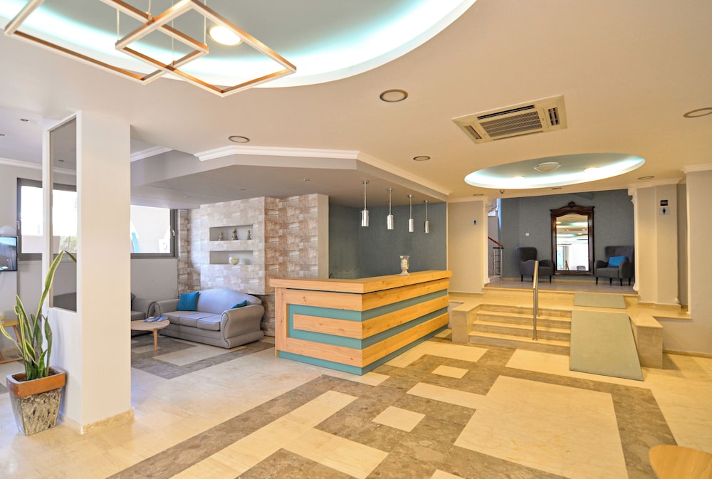 Karras Grande Resort — Hotel building in Tsilivi, Ionian Islands