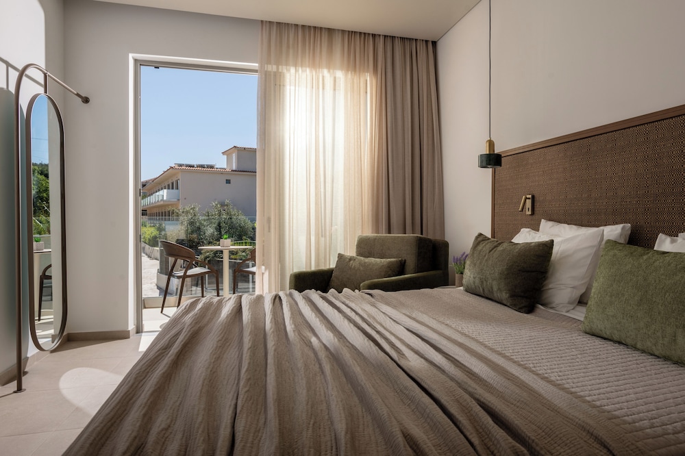 Karras Grande Resort — Hotel rooms in Tsilivi, Ionian Islands