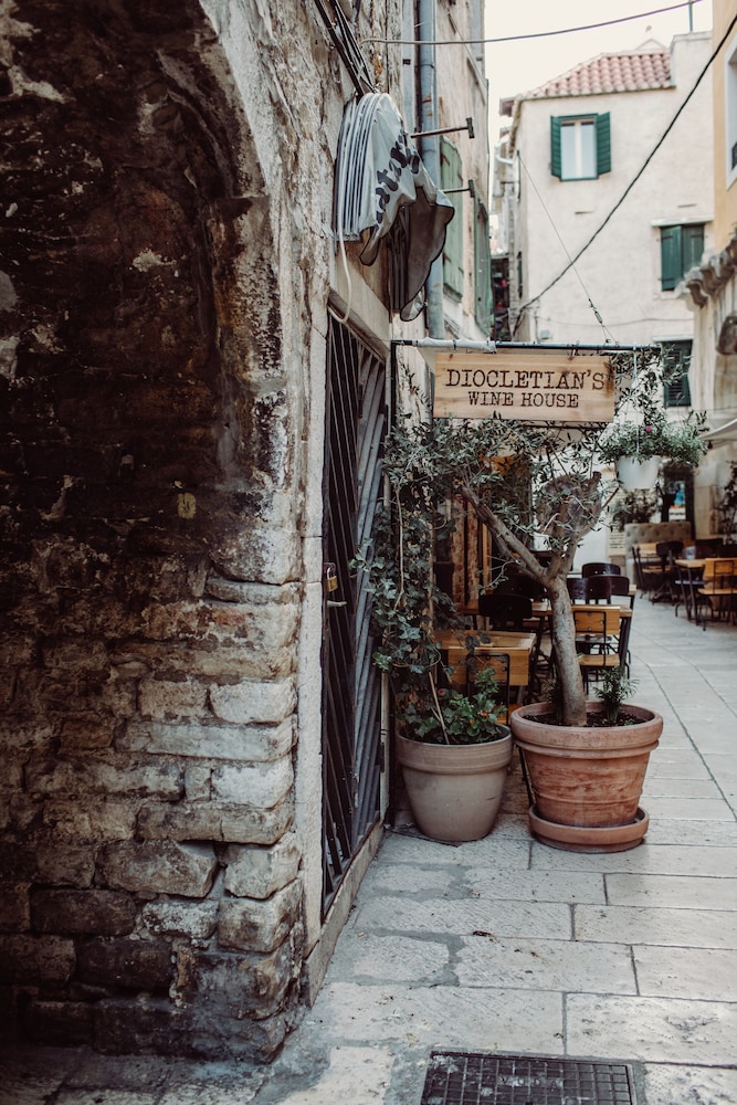 Villa Nepos Hotel — Restaurant & bars in Split, Split-Dalmatia