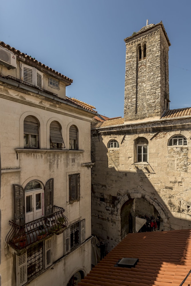 Villa Nepos Hotel — Hotel building in Split, Split-Dalmatia