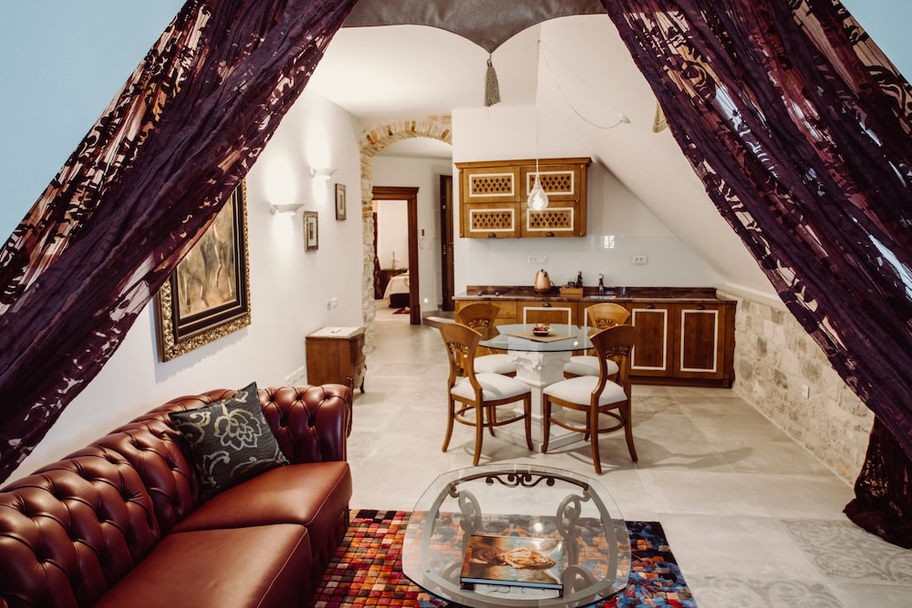 Villa Nepos Hotel — Hotel rooms in Split, Split-Dalmatia