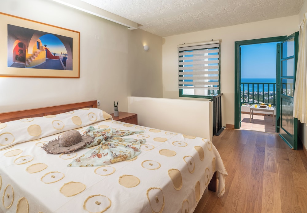 Kalimera Village — Hotel rooms in Hersonissos