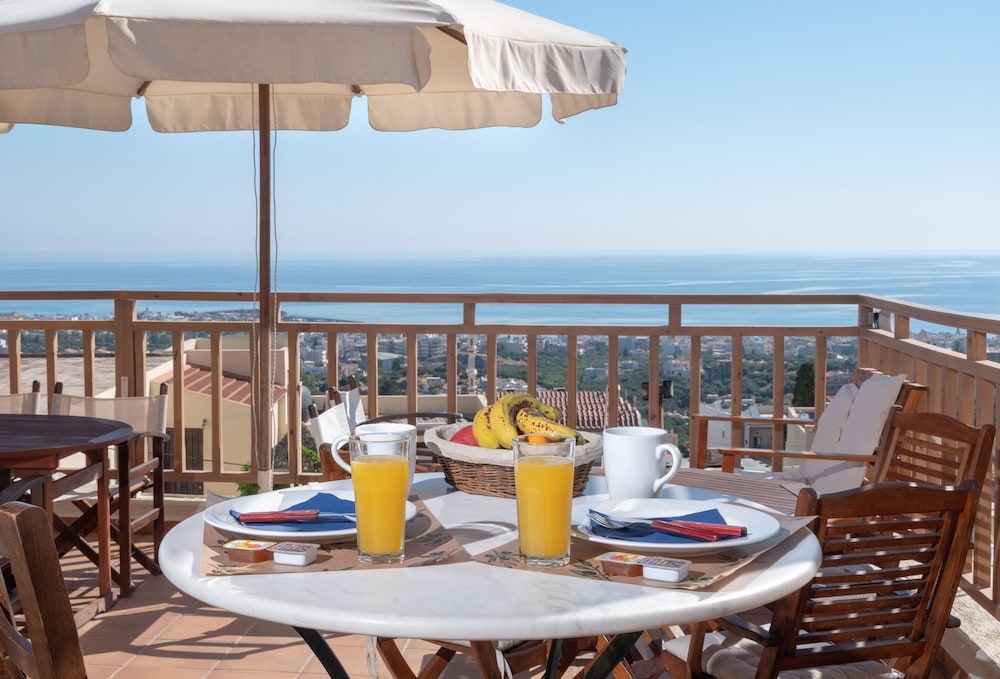 Kalimera Village — Attractions in the area in Hersonissos