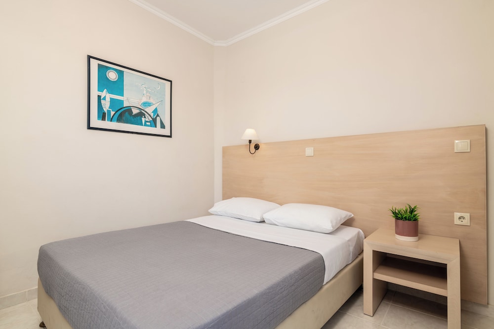 Karras Hotel — Hotel rooms in Laganas, Ionian Islands