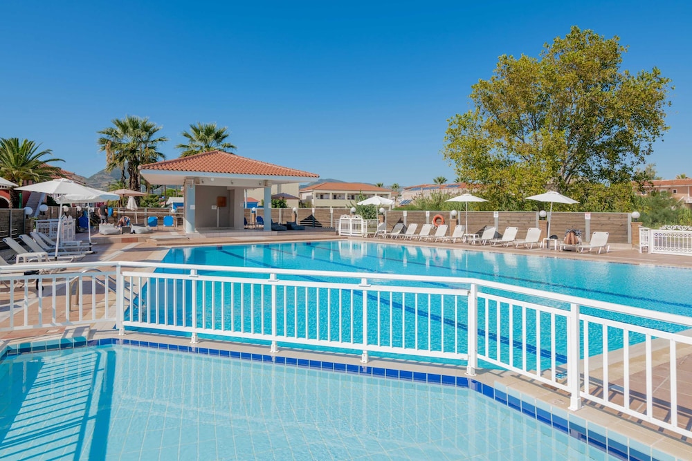 Karras Hotel — Swimming pool in Laganas, Ionian Islands