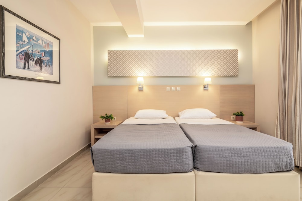 Karras Hotel — Hotel rooms in Laganas, Ionian Islands