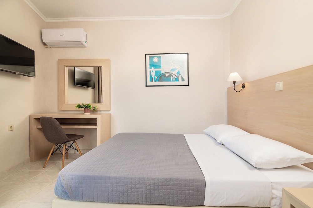 Karras Hotel — Hotel rooms in Laganas, Ionian Islands