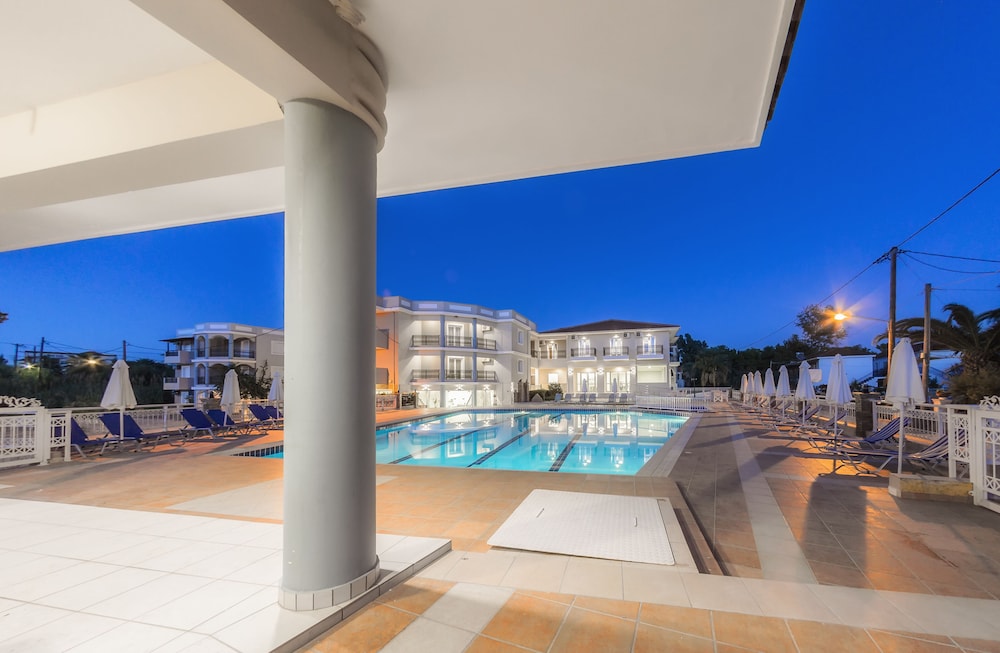 Karras Hotel — Swimming pool in Laganas, Ionian Islands