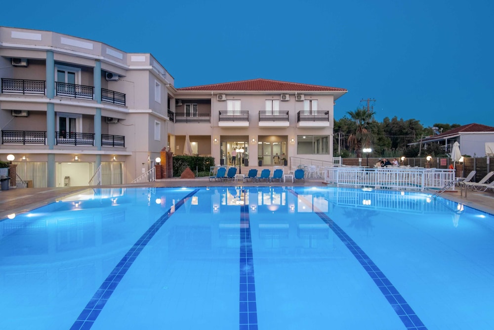Karras Hotel — Swimming pool in Laganas, Ionian Islands