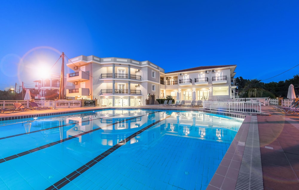 Karras Hotel — Main photo in Laganas, Ionian Islands