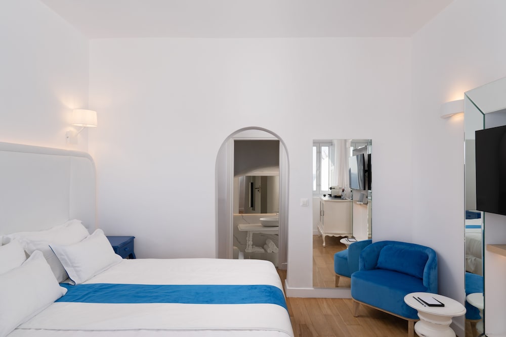Villaki Oia — Hotel rooms in Oia, South Aegean