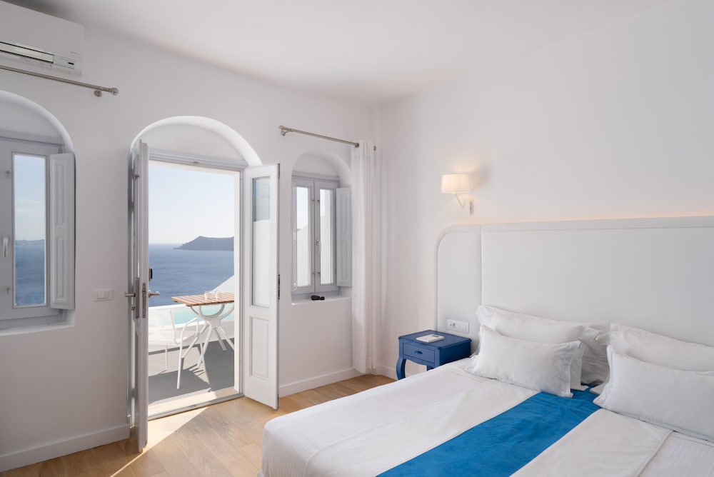 Villaki Oia — Hotel rooms in Oia, South Aegean