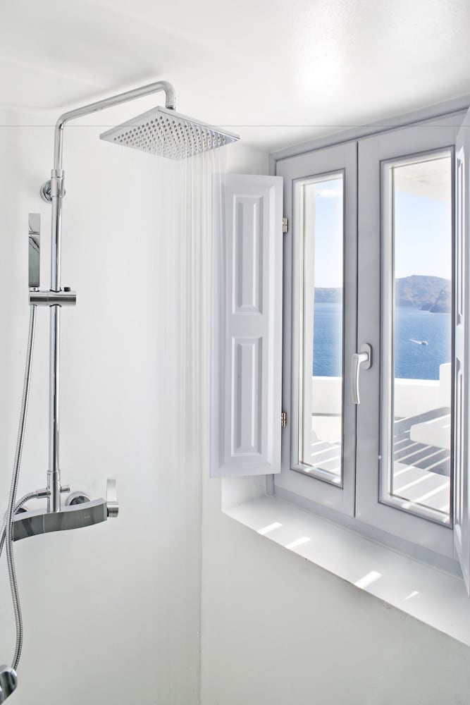 Villaki Oia — Hotel rooms in Oia, South Aegean