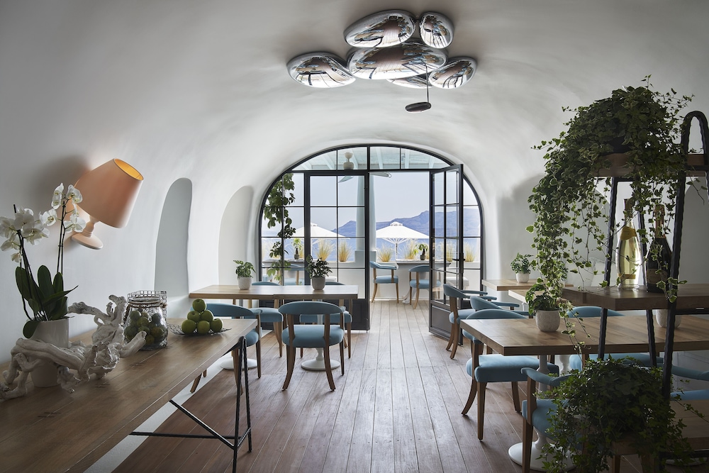 Katikies Santorini – Gea House – The Leading Hotels of the World — Restaurant & bars in Oia, South Aegean