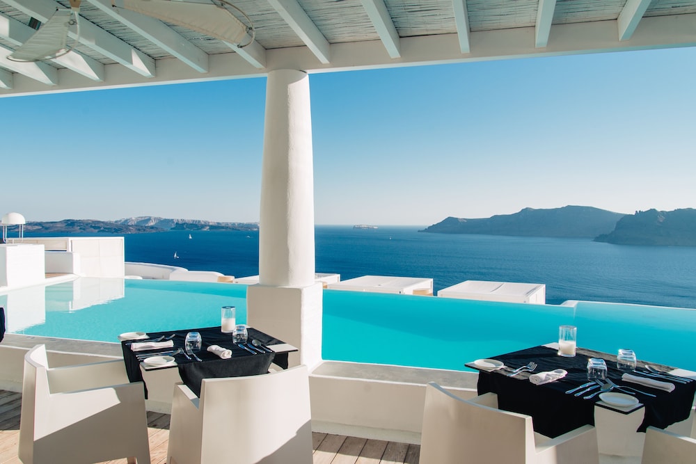 Katikies Santorini – Gea House – The Leading Hotels of the World — Restaurant & bars in Oia, South Aegean