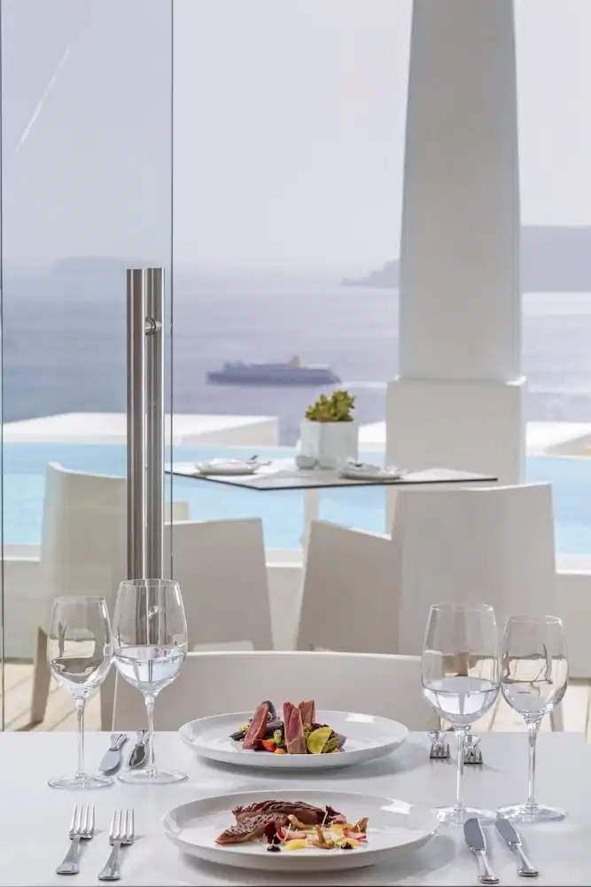 Katikies Santorini – Gea House – The Leading Hotels of the World — Restaurant & bars in Oia, South Aegean