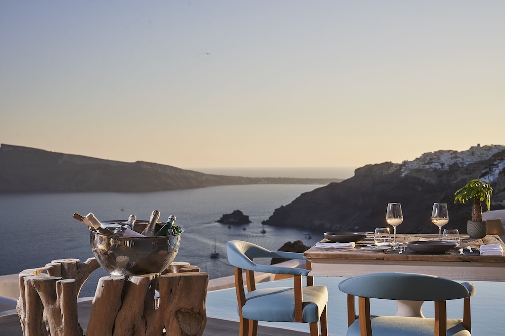 Katikies Santorini – Gea House – The Leading Hotels of the World — Restaurant & bars in Oia, South Aegean