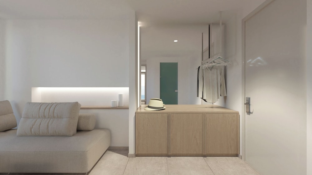 Kos Aktis Art Hotel — Hotel rooms in Kos Town, South Aegean