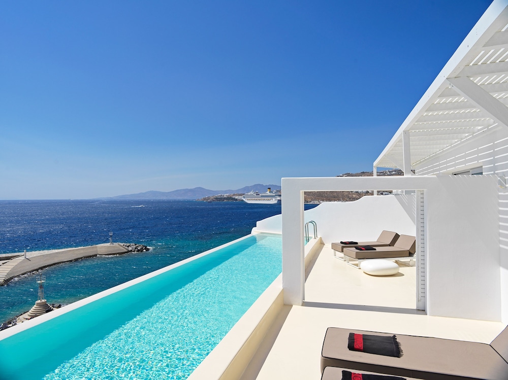 Kouros Hotel & Suites — Main photo in Mykonos Town, South Aegean