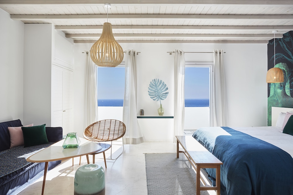 Kouros Hotel & Suites — Hotel rooms in Mykonos Town, South Aegean