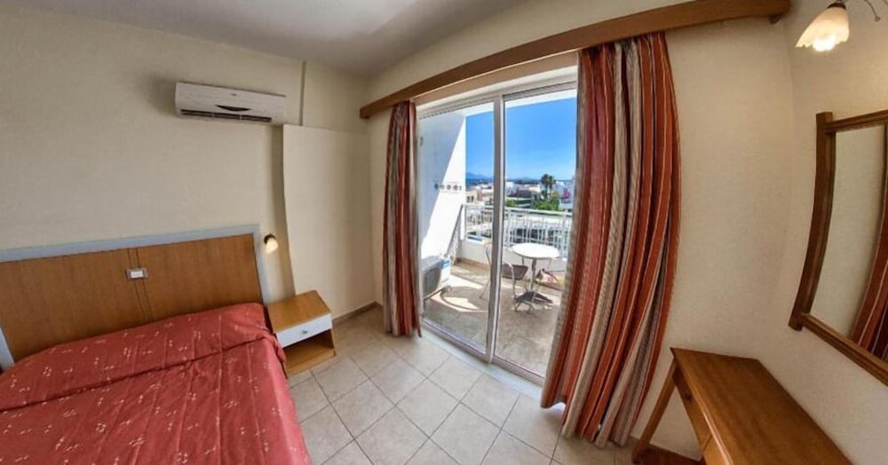 Kris Mari — Hotel rooms in Kardamena, South Aegean